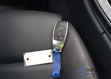 2021 Mercedes-Benz C 300 Coupe из США, поврежденный, VIN W1KWJ8DB8MG056658